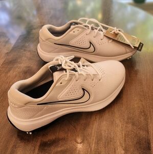 New Nike Men’s Victory Pro 3 Golf Shoes sz. 9